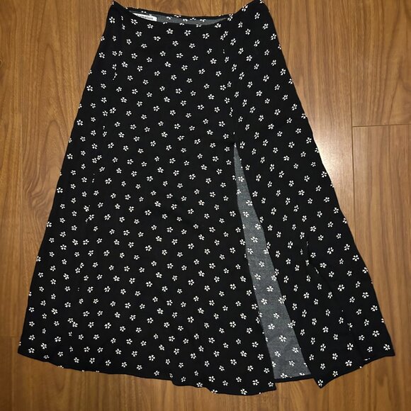 Reformation Zoe Skirt - Flower Print - Size 6p - Picture 3 of 5